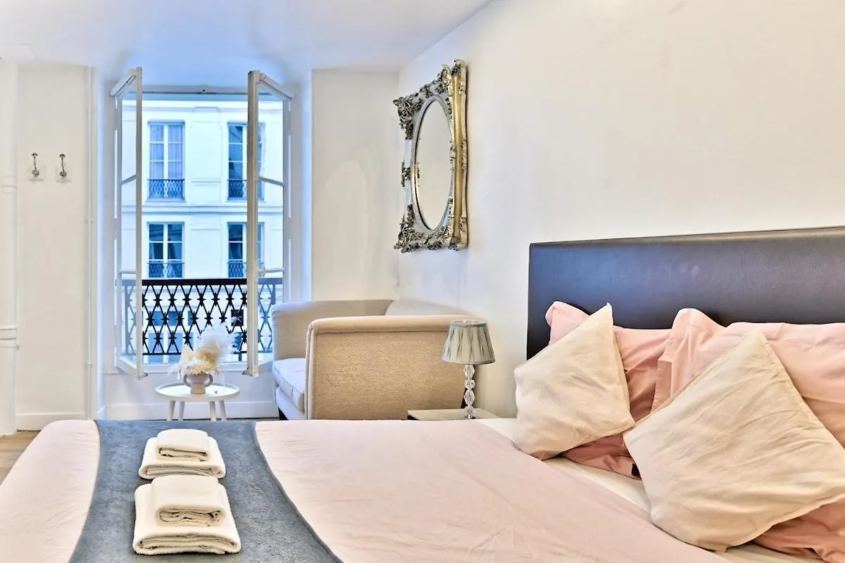 Pleasant Apartment Close To Galerie Lafayette - II Paris