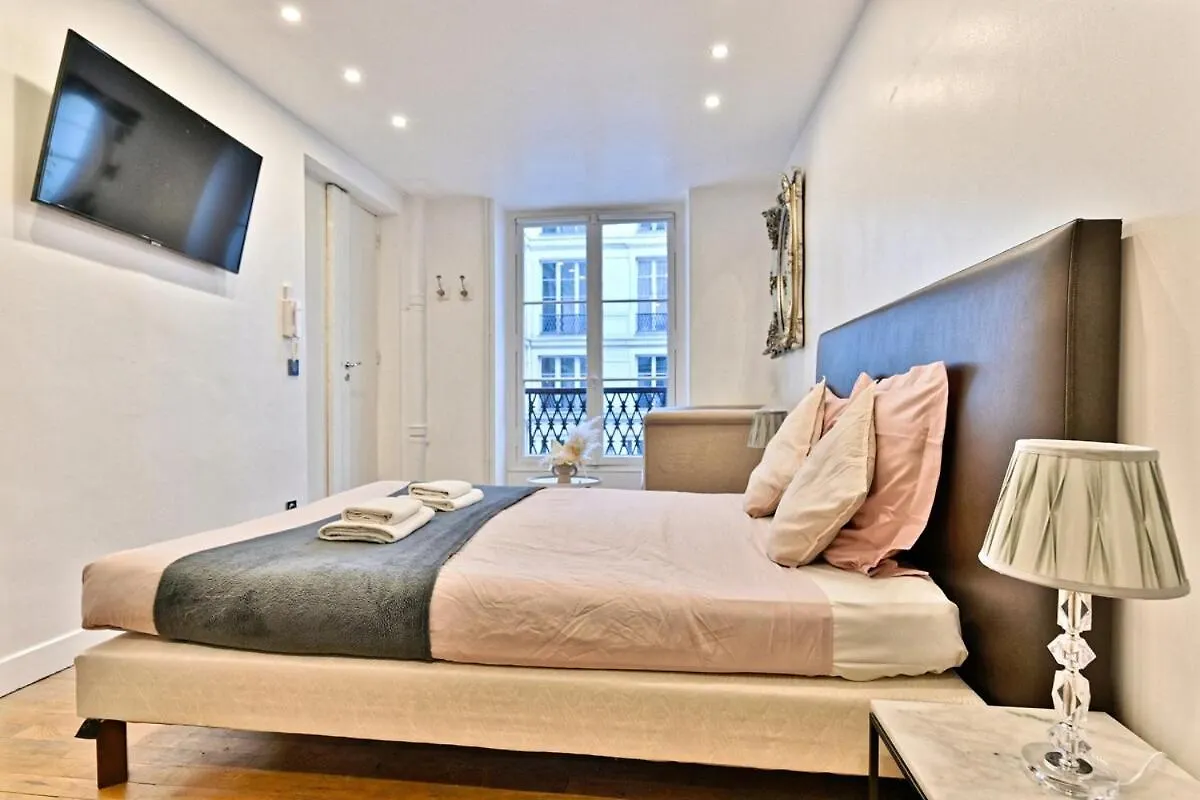 Pleasant Apartment Close To Galerie Lafayette - II Paris
