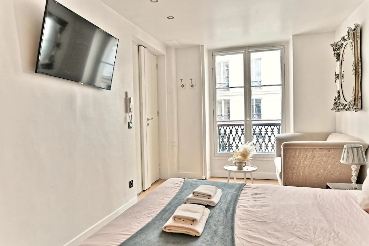 Pleasant Apartment Close To Galerie Lafayette - II Paris France