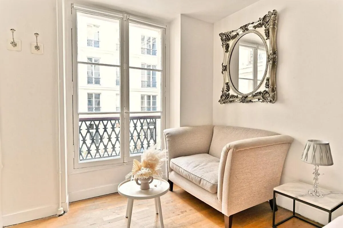 Pleasant Apartment Close To Galerie Lafayette - II location